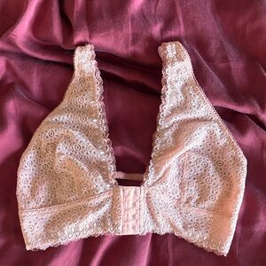 Secret Treasures Lace Bralette in Light Pink